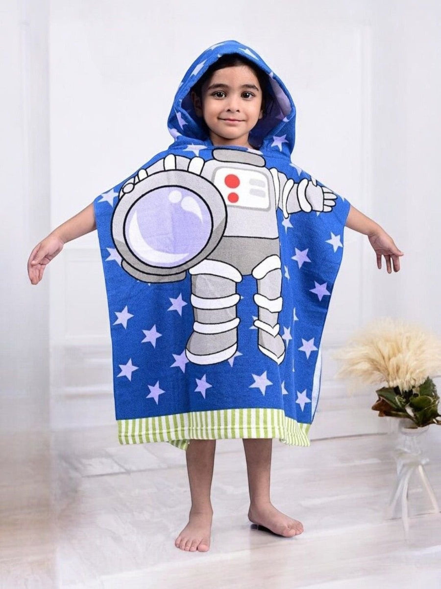 Spidey Poncho Telo Mare Con Cappuccio 55 X 110 CM Spidey Poncho Telo Mare Con Cappuccio 55 X 110 CM
