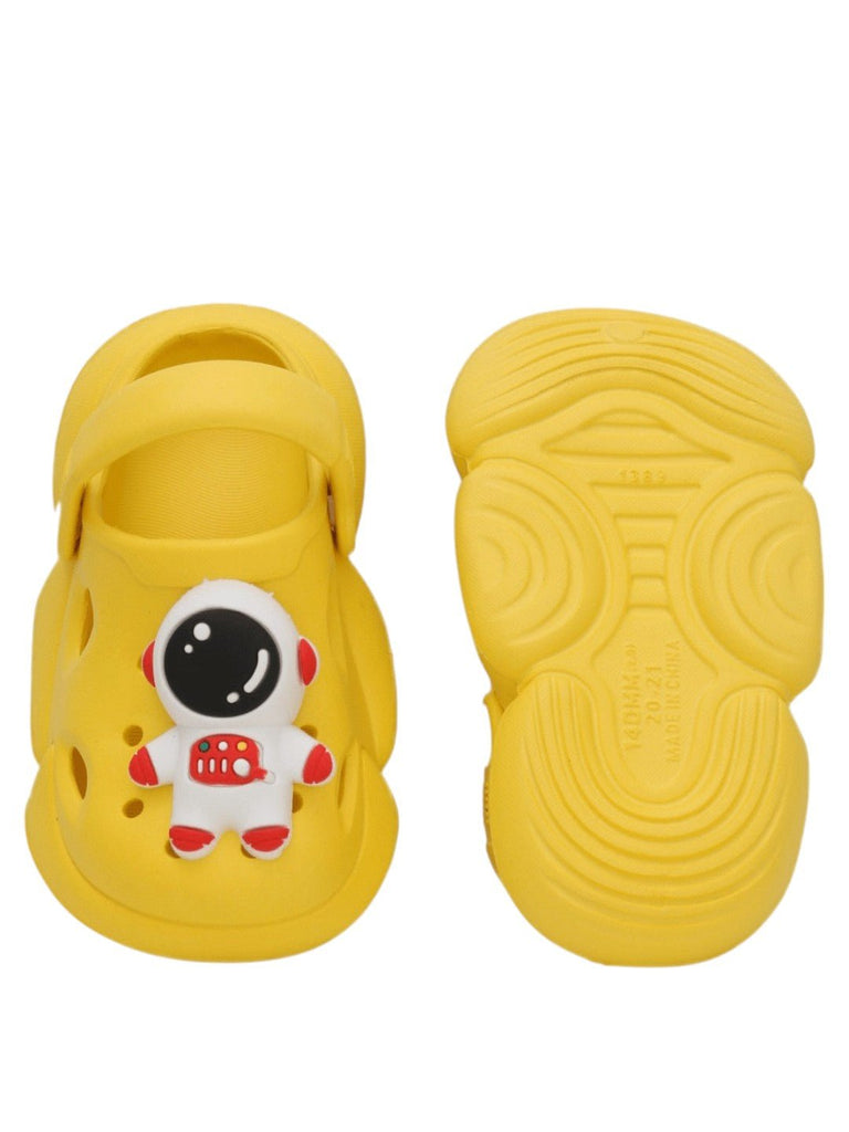 3D_Astronaut_Motif_Clogs_for_Boys-_Front_Back