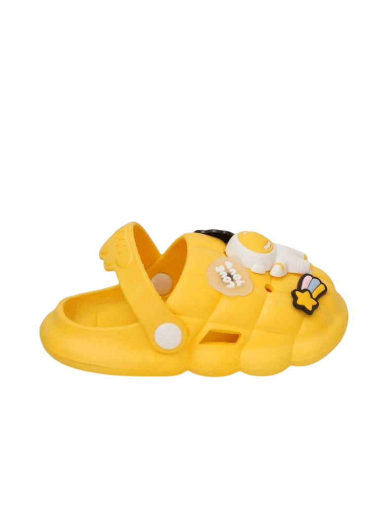 3d-astronaut-motif-yellow-clogs-for-boys..