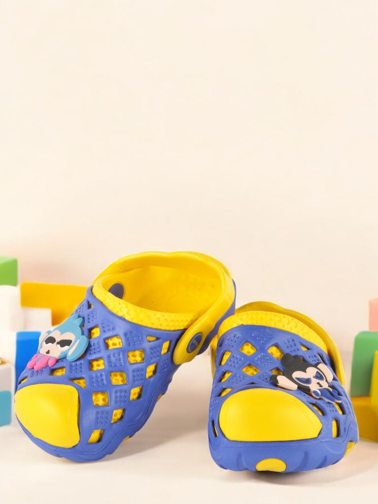 Cartoon Character Mesh Clogs for Boys - Blue and Yellow creative view