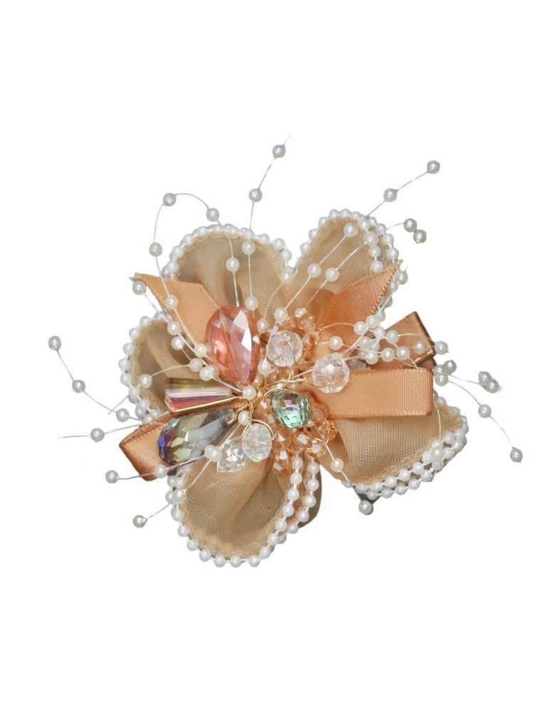 Yellow Bee's beige daisy hair clip with faux pearl embellishments, hair clip.