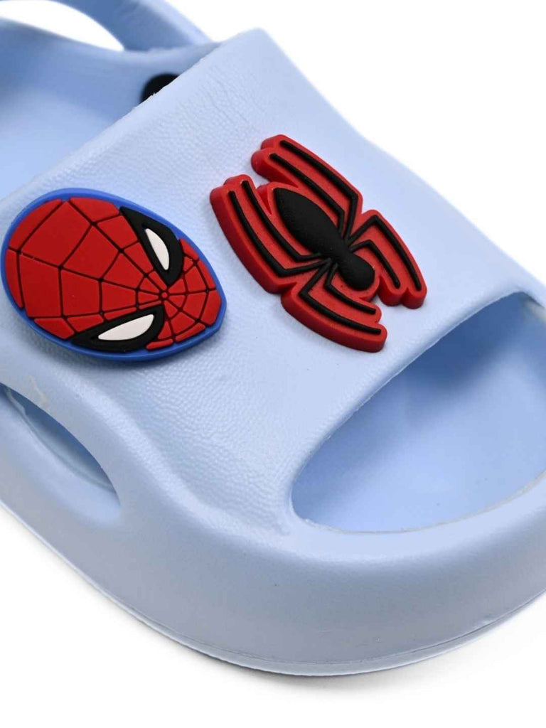 Yellow_Bee_Boys_Marvel_Spider_Man_EVA_Sandals_with_3D_Web_Slinging_Charms_Blue_-_Close_Up_View
