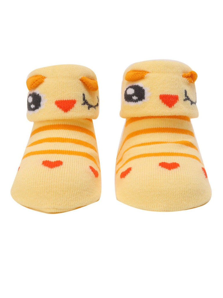  Close-up view of the Cute Animal Baby Socks in yellow with a tiger design, showcasing playful stripes and heart details.