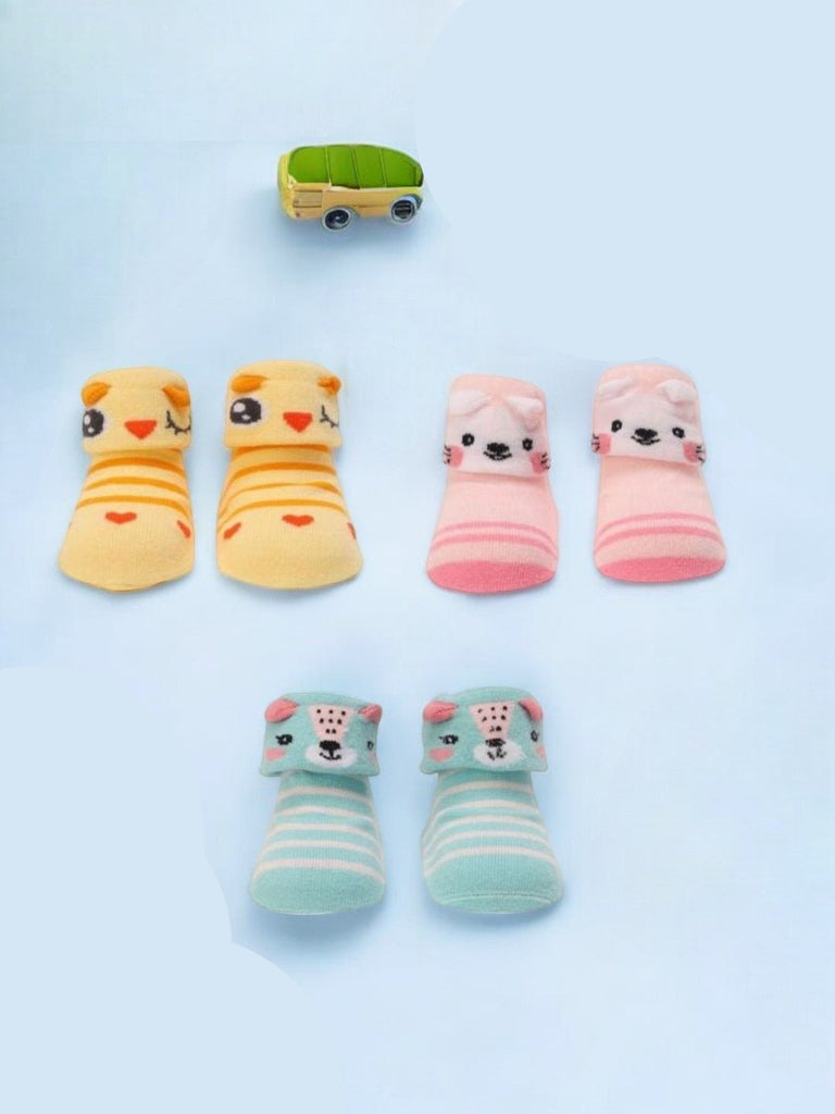 creative of the Cute Animal Baby Socks Set featuring adorable tiger, bunny, and bear designs in yellow, pink, and blue colors.