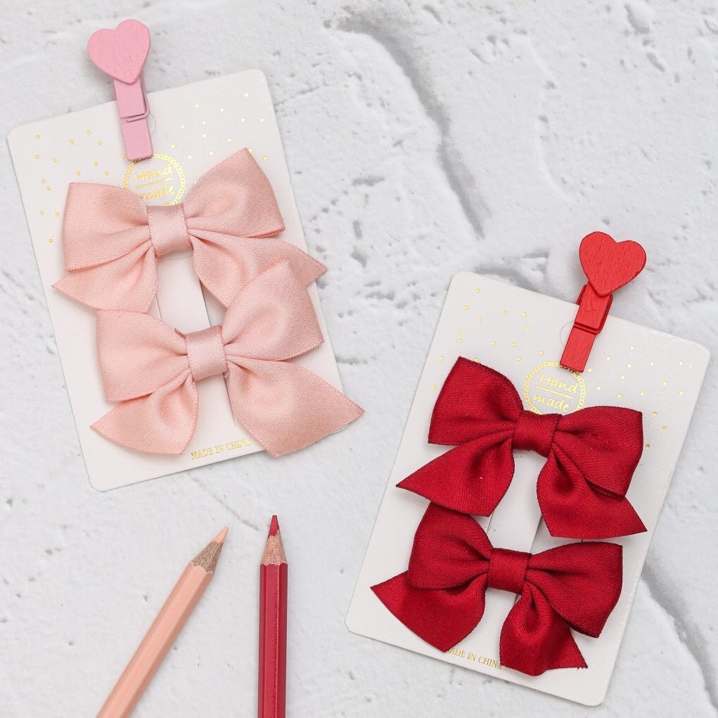 Elegant Set of Yellow Bee Bow Hair Clips in Peach and Red for Children