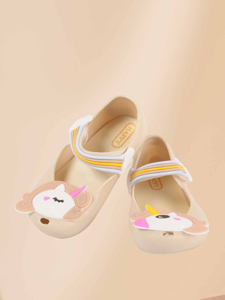 Adorable Unicorn Mary Jane Shoes with Rainbow Strap for Girls - Beige-Creative View