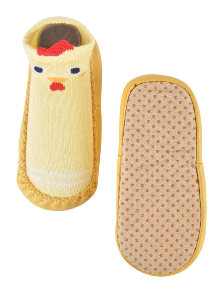 Front and back view of Baby Chick Face Soft Moccasin Socks showing the non-slip sole and design.