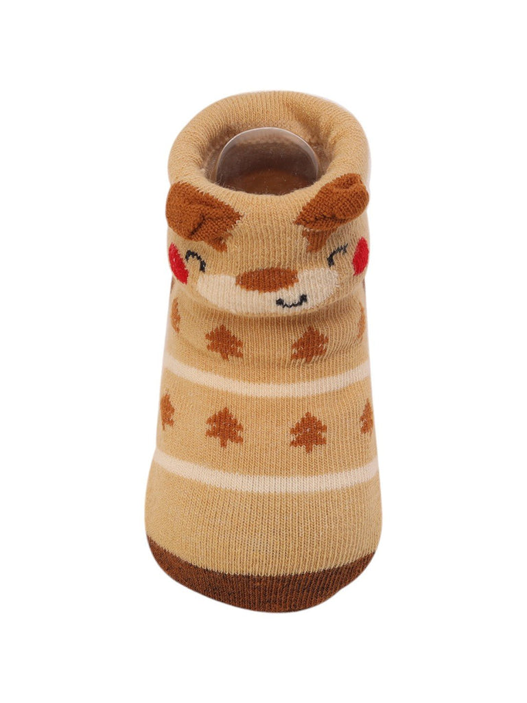 Close-up of the adorable reindeer face on Brown Reindeer Baby Socks – Cozy and Festive Design by Yellow Bee