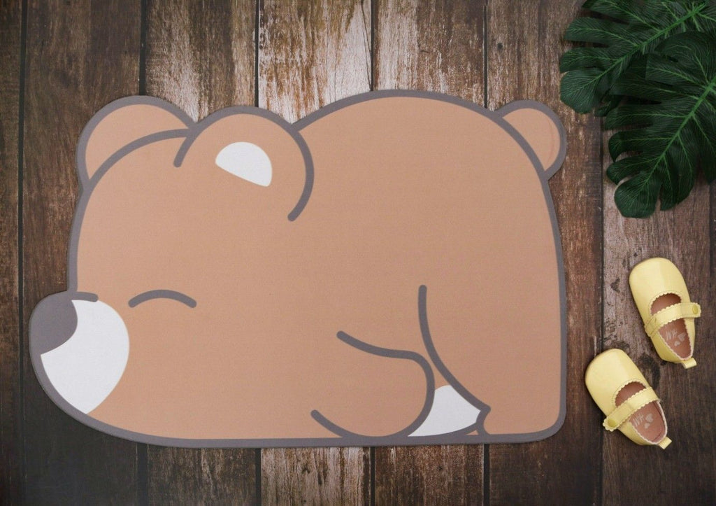  Full view of the whimsical Brown Bear-Shaped Door Mat by Yellow Bee, perfect for indoor use and hand wash care.