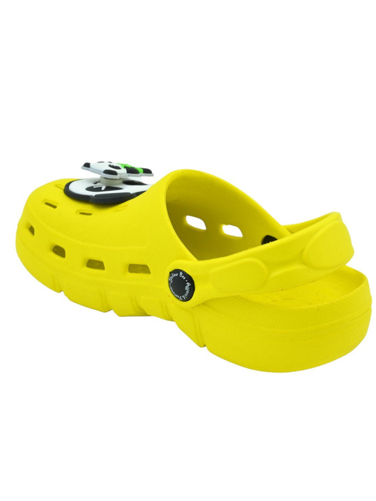 CheerfulandEye-CatchingPanda_BambooCharmsClogsforBoys-Yellow-BackAngleView-1