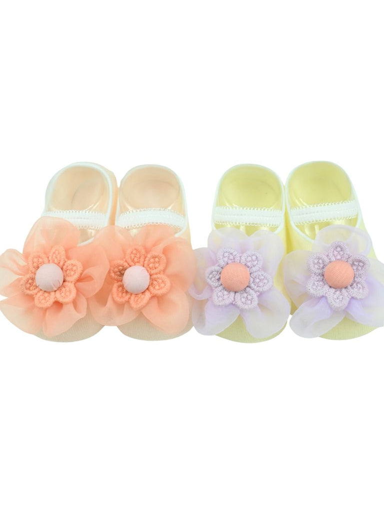 Cute_Baby_Socks_with_Charming_Flower_Design_for_Girls_-_Purple_Orange  Close Up View