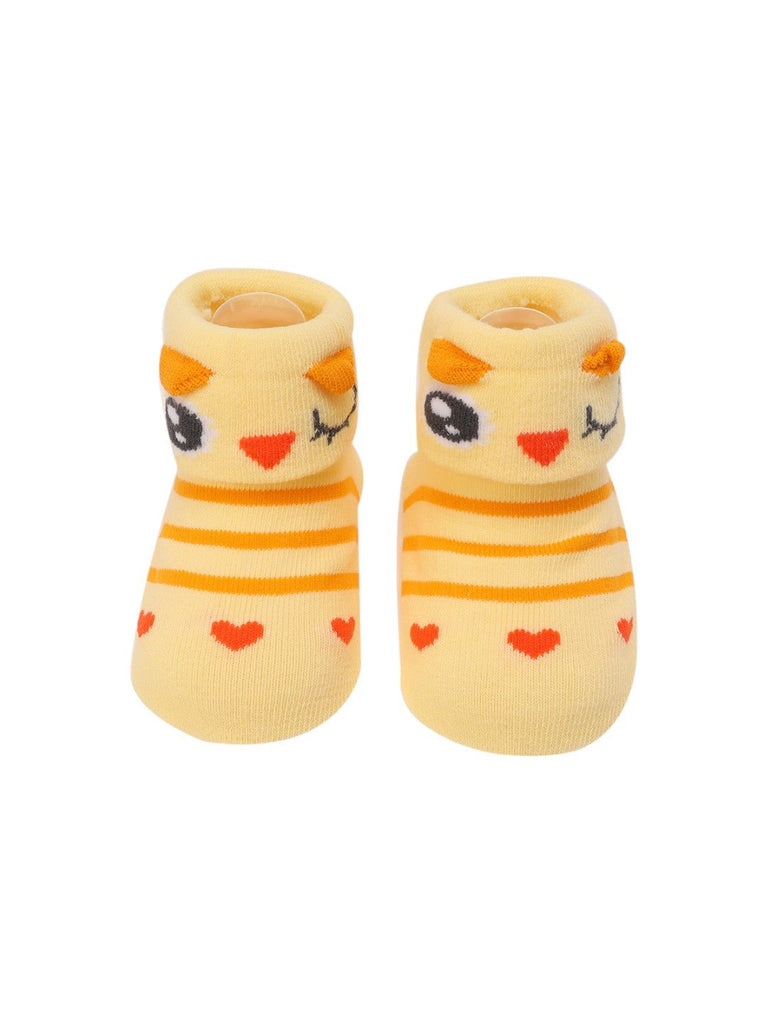 Upper view of Cute Chick Baby Socks with Heart Accents – Soft and Playful Design by Yellow Bee