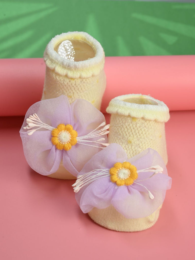 Delicate Baby Cotton Socks with Yellow Flower Design for Girls - Multi - Creative View