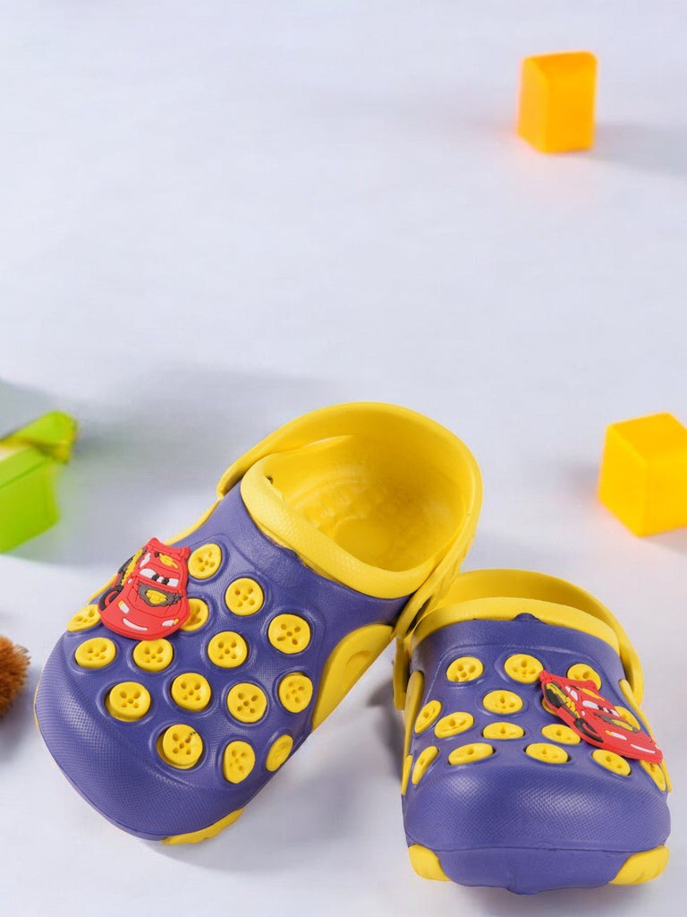 Fun Button Decorated Clogs with Cartoon Car Design for Boys creative biew