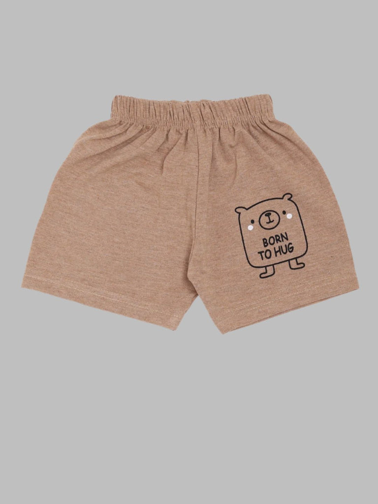 Bottom view of the bear graphic on the Boy’s Brown ‘Born to Hug’ Bear Graphic T-Shirt and Shorts Set.