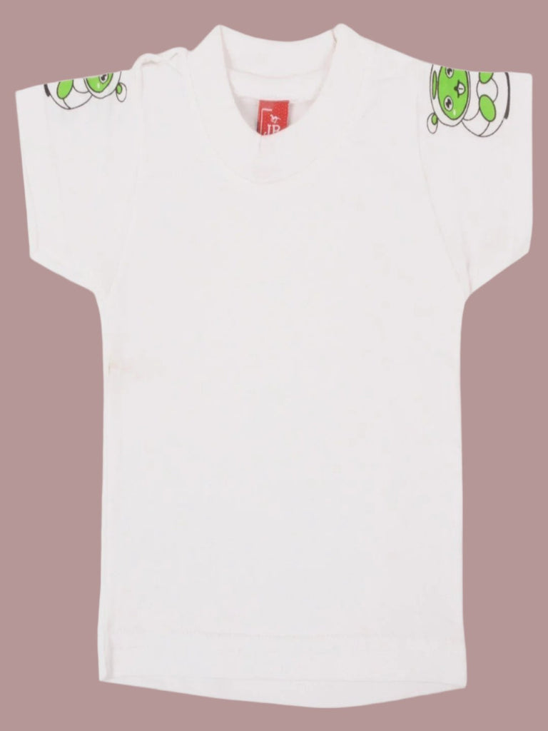 Simple white t-shirt from Jaybee Boy’s Cartoon Bunny Green Dungaree Set with green panda design on the sleeves.