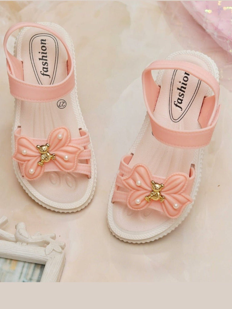 peachy-keen-bow-and-bear-sandals-creative view