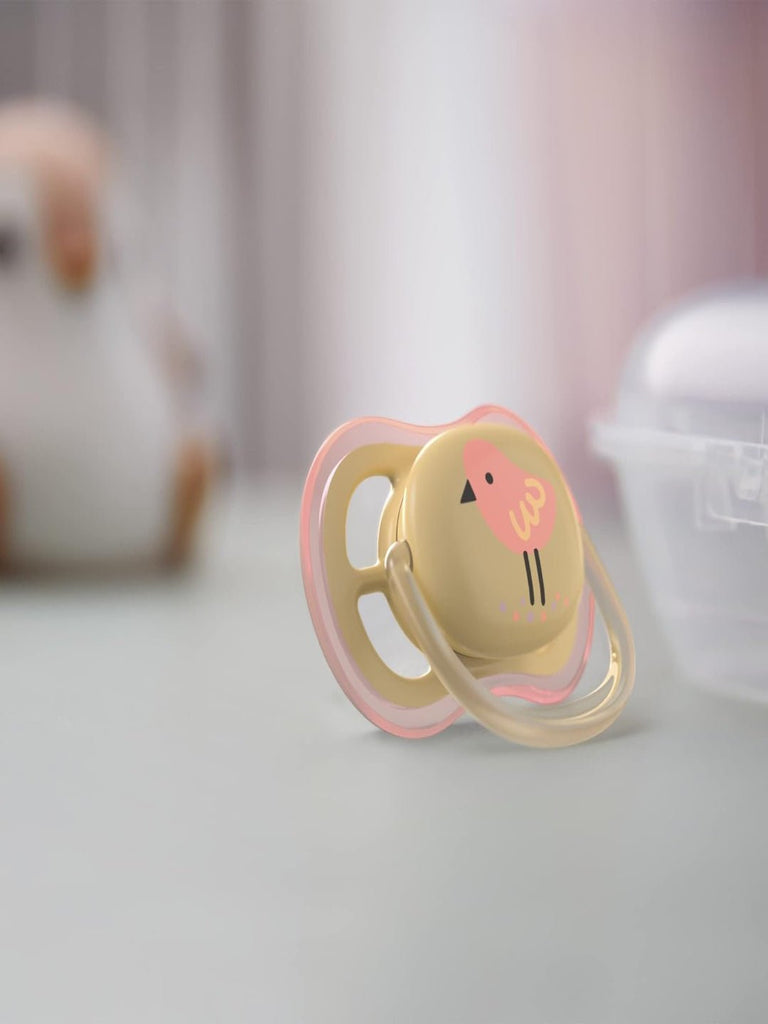 Philips Avent Ultra Air Pacifier, 0-6 Months-single view