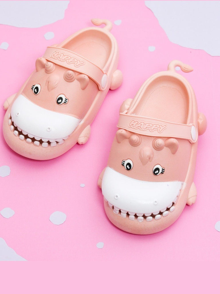 Yellow_Bee_Playful_Hippo_Clogs_for_Girls-_Creative