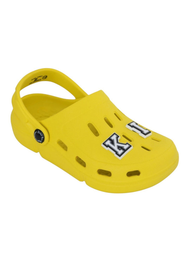 Playful_Stylish_Clogs_with_KING_Letter_Charms_for_Boys-_Yellow-Angle View