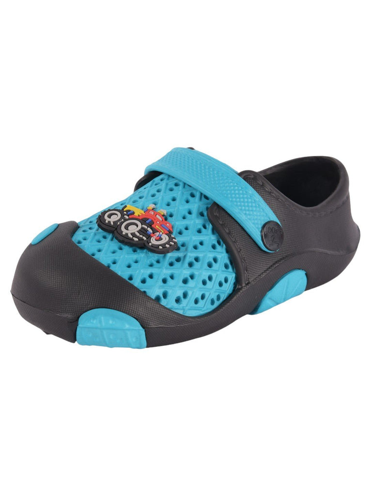 Raceway Aqua & Black Clogs for Boys angle view