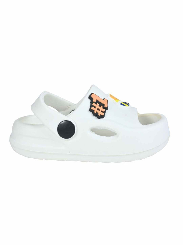 Sporty_1_Trophy_Charms_Sandals_for_Boys_Side View