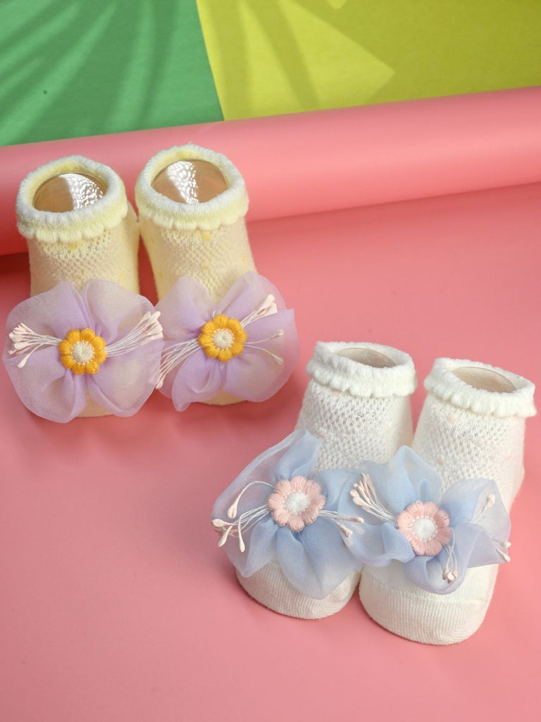 Stylish Cotton Party Socks Combo with Mesh Flower Charm for Girls - White & Yellow - Creative View
