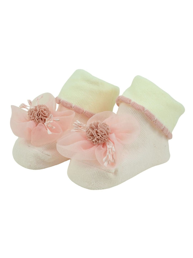 Stylish 3D Floral Accent Ankle Socks for Baby Girls - Pink -  Angle View