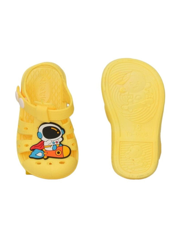 Front and Back sole view of Yellow Astronaut Rocket Sandals for Boys, highlighting the anti-skid design.