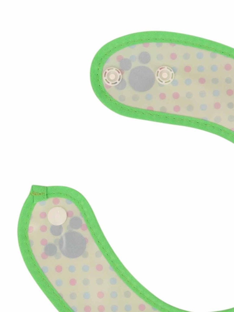 YellowBeeWaterproofBib_CuteDinosaurPlayingBaseball-ShowingBottomView