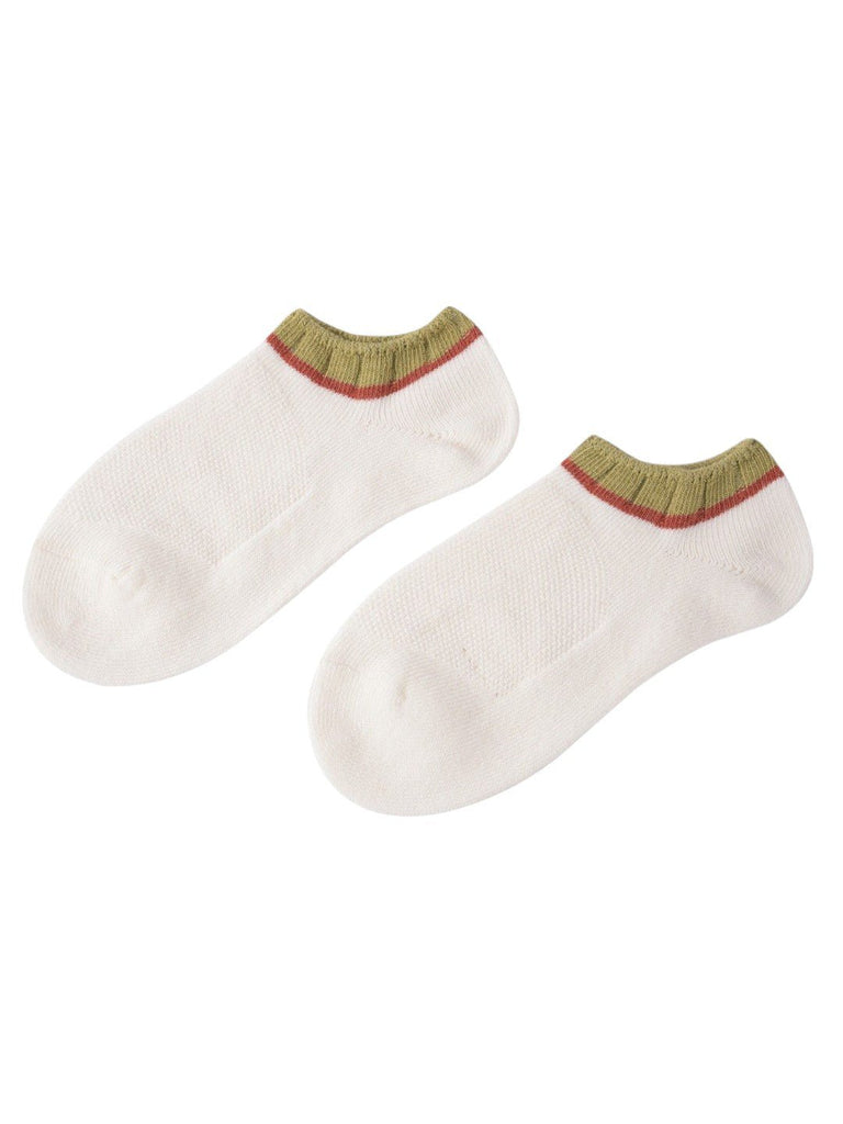 Side view of Kids' White Ankle Socks with olive green and red stripe detail near the cuff.