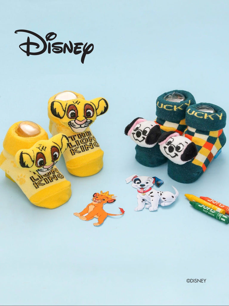 Boys_Disney_3D_Socks_Duo_The_Lion_King_and_101_Dalmatians_Lucky_Dog-_Creative_with_copyright