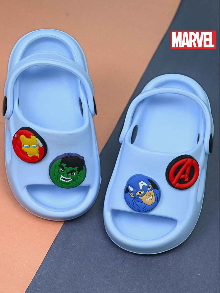Yellow_Bee_Boys_Marvel_Avengers_Sandals_Iron_Man_Hulk_Captain_America_Charms_Blue-_Creative_View