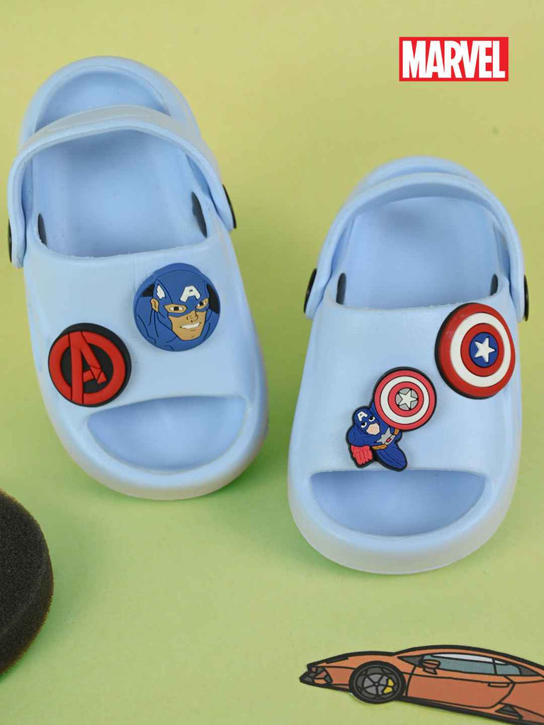 Yellow_Bee_Boys_Marvel_Captain_America_Avengers_Charm_Sandals_Blue_-_Creative_View