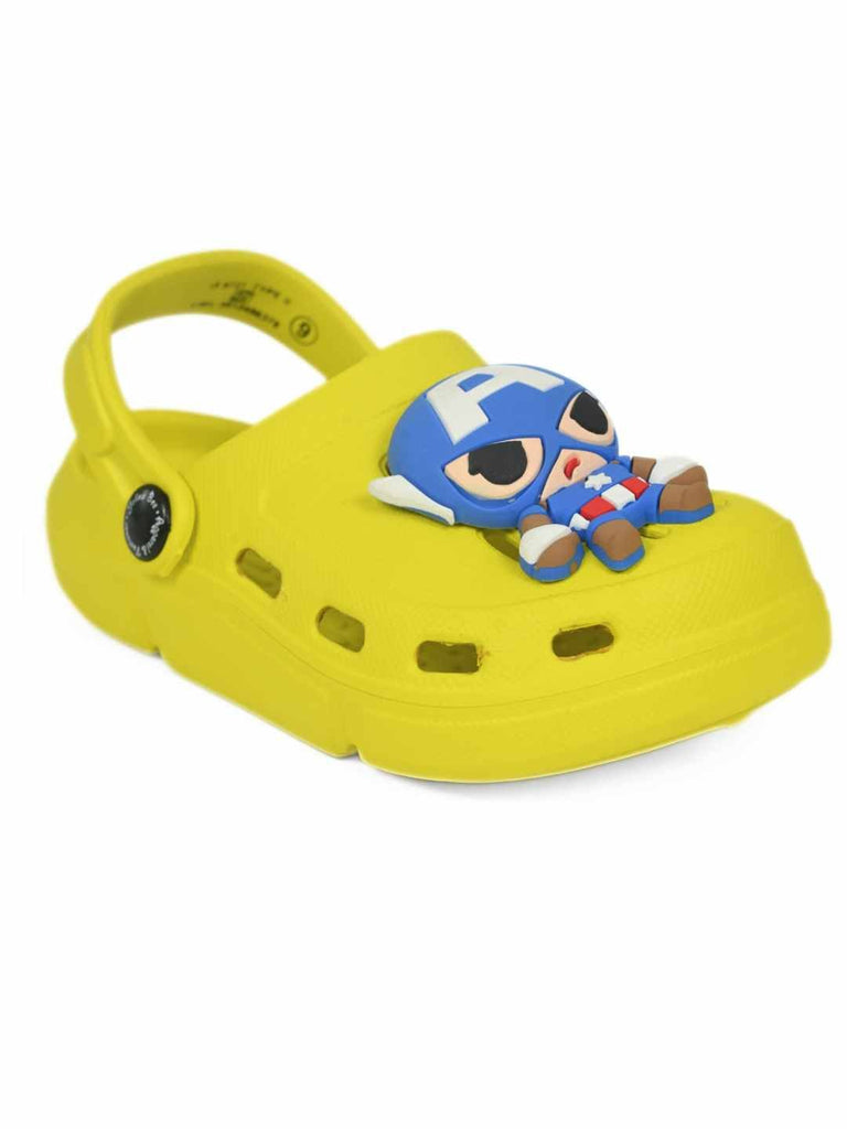 Yellow Bee Boy's Marvel Superhero Clogs with 3D Captain America Charm – Yellow - Angle View