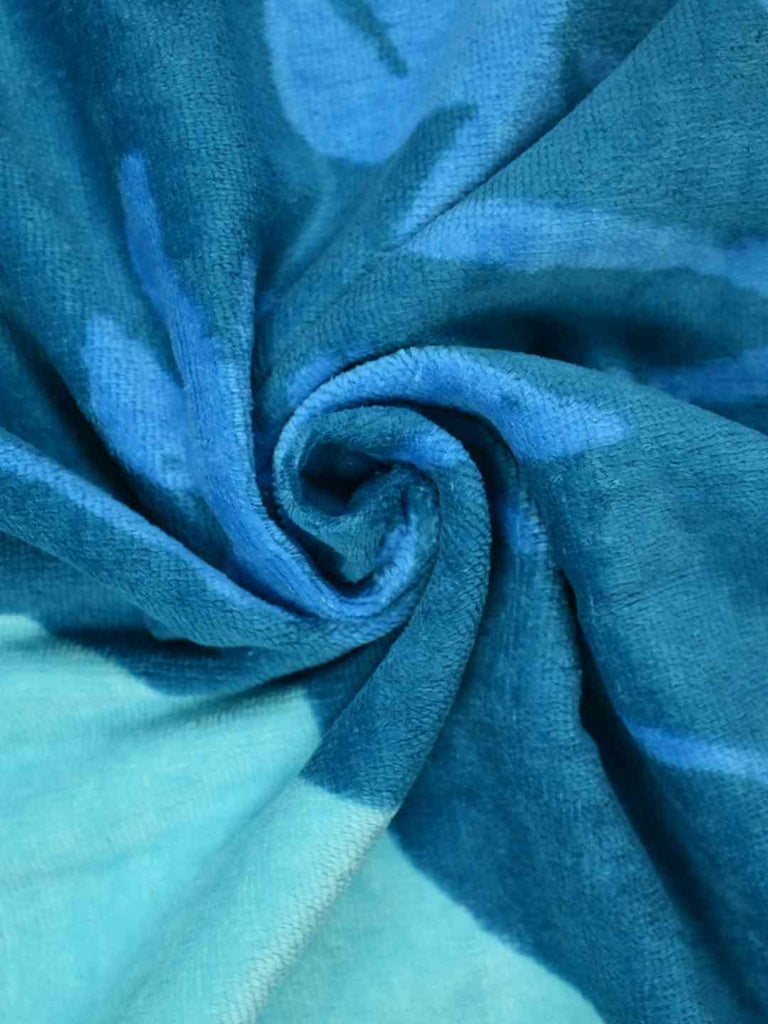 Yellow Bee Girls Disney Moana & Friends Bath Towel With Tropical Island Adventure Design (300 GSM) - Multi, 27" X 54"- Showing Fabric View