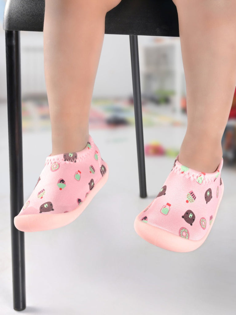 Toddler wearing Pink Cupcake and Teddy Shoe Socks by Yellow Bee