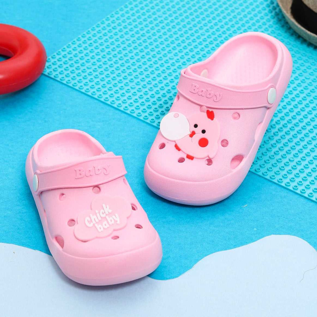 Adorable Baby Pink Clogs with 3D Chick Motif and Secure Non-Slip Design for Infants