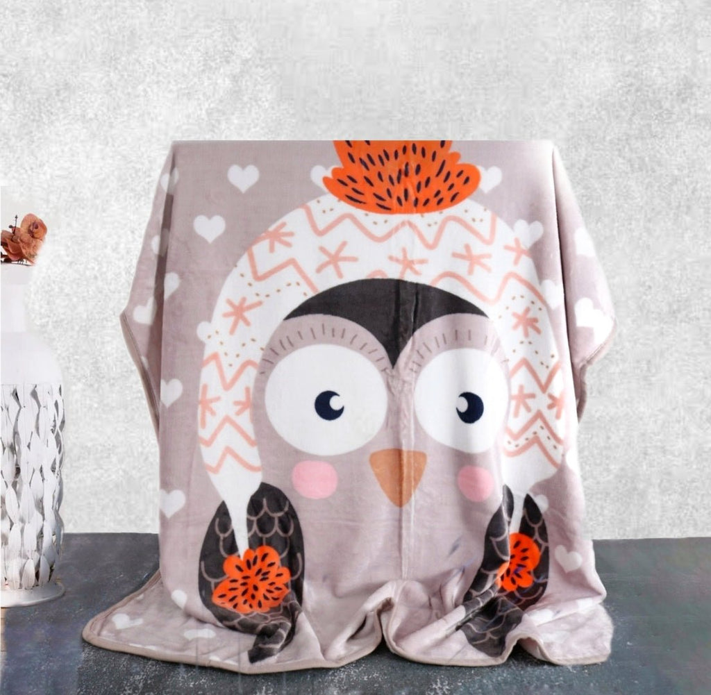 Adorable Yellow Bee Owl Blanket folded on a table - Perfect for Girls