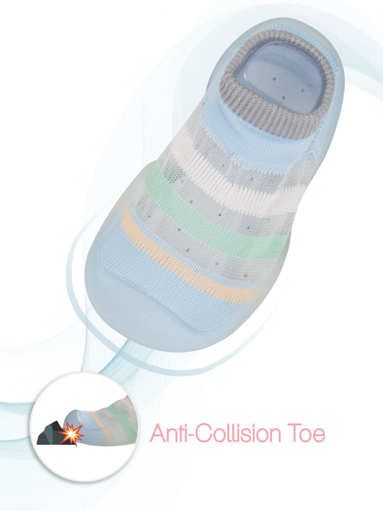 Detail of the anti-collision toe on the Blue Striped Shoe Socks by Yellow Bee for toddler safety