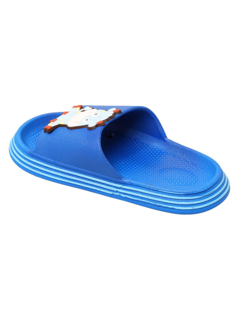 Kids' deep blue slide sandal with cheerful cow decoration side view