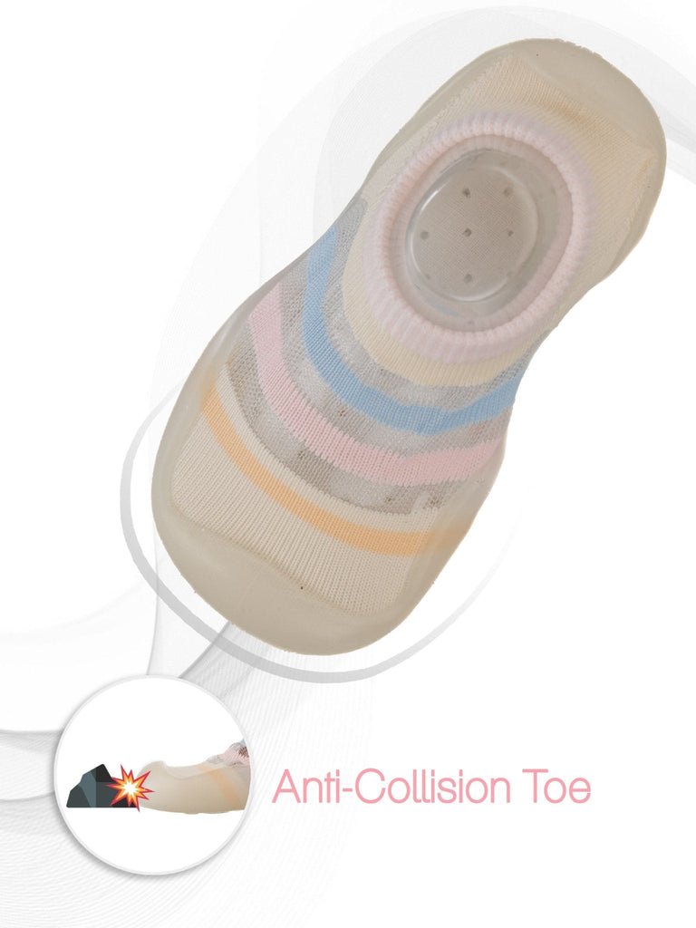 Detail of the anti-collision toe feature on Cream Striped Shoe Socks for toddlers.