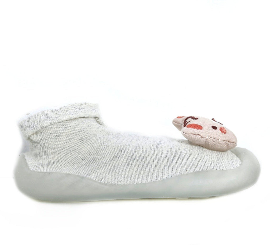 Yellow Bee's Teddy Bear Shoe Sock in white with cozy ribbed ankle support
