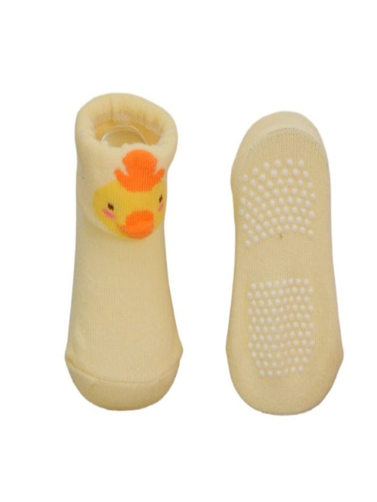 Pair of baby girl's giraffe-themed anti-skid socks