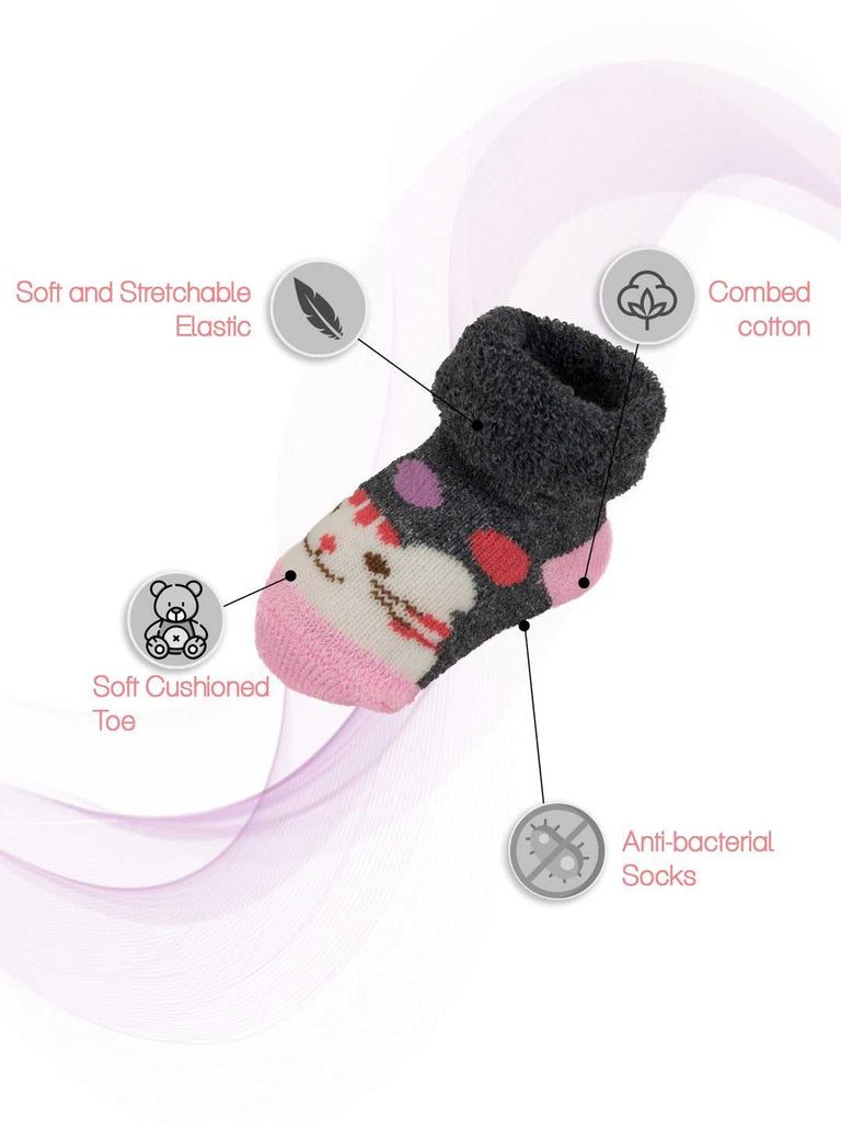Detailed Features of Baby Socks with Animal Prints and Soft Elastic