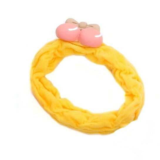  Yellow rubber band featuring a cherry, part of the Yellow Bee girls' collection.