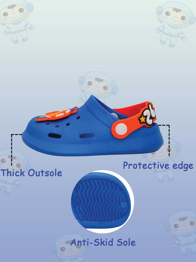 Side view of blue space-themed kids' clogs with a secure anti-skid sole