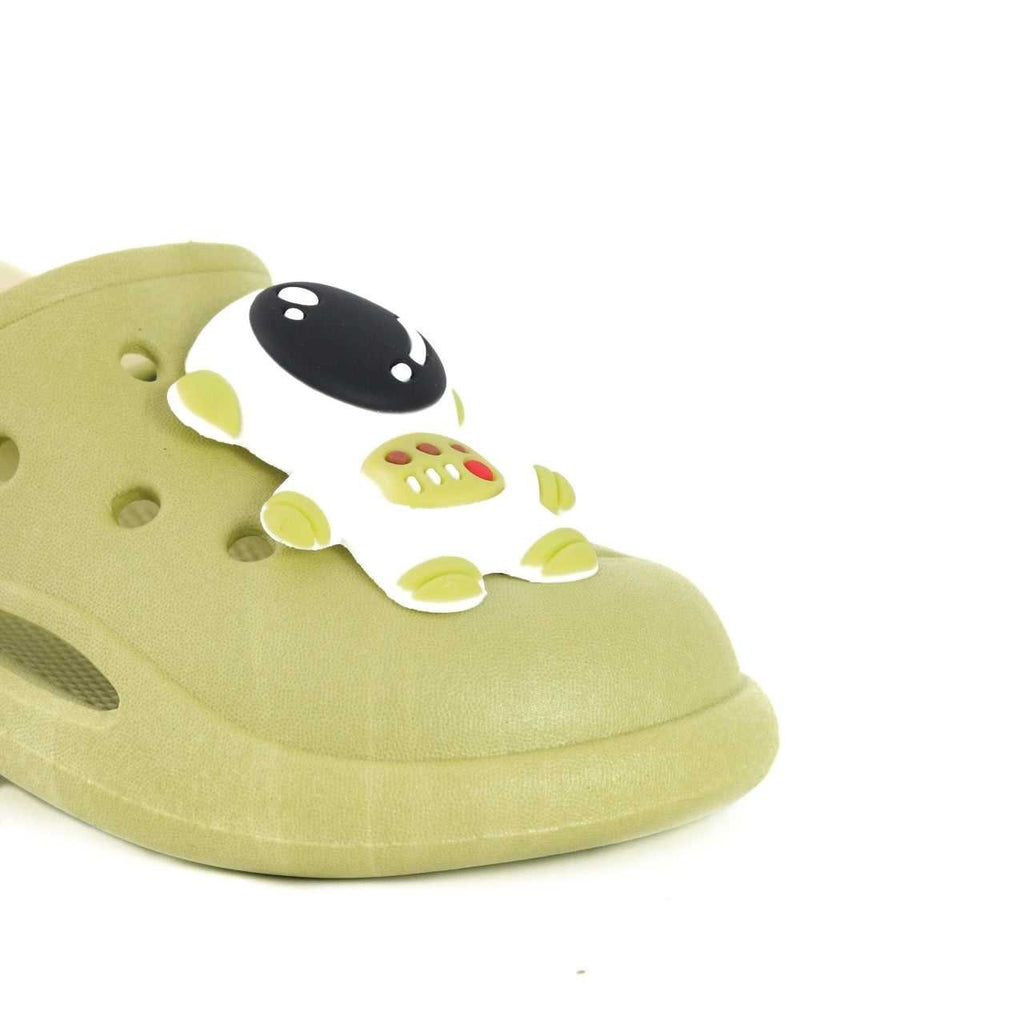 Close-up of the astronaut character on the toe of the olive green kids' space clogs