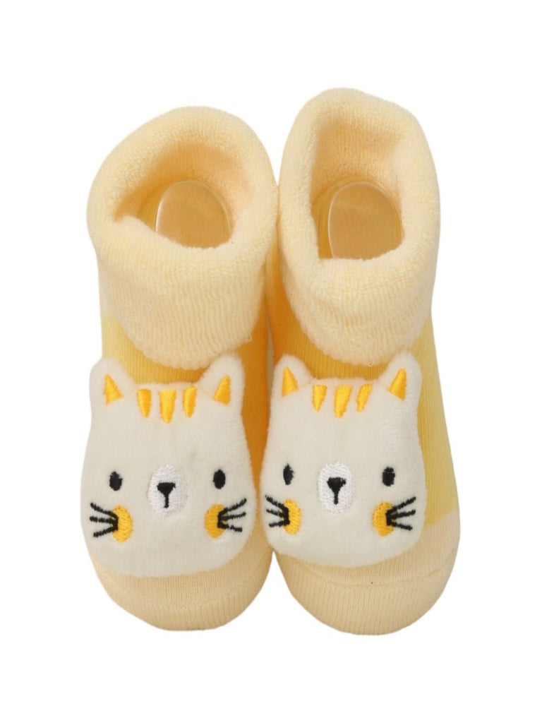 Image of Yellow Bee's yellow kitty stuffed toy socks for babies, front view showing the adorable cat face.