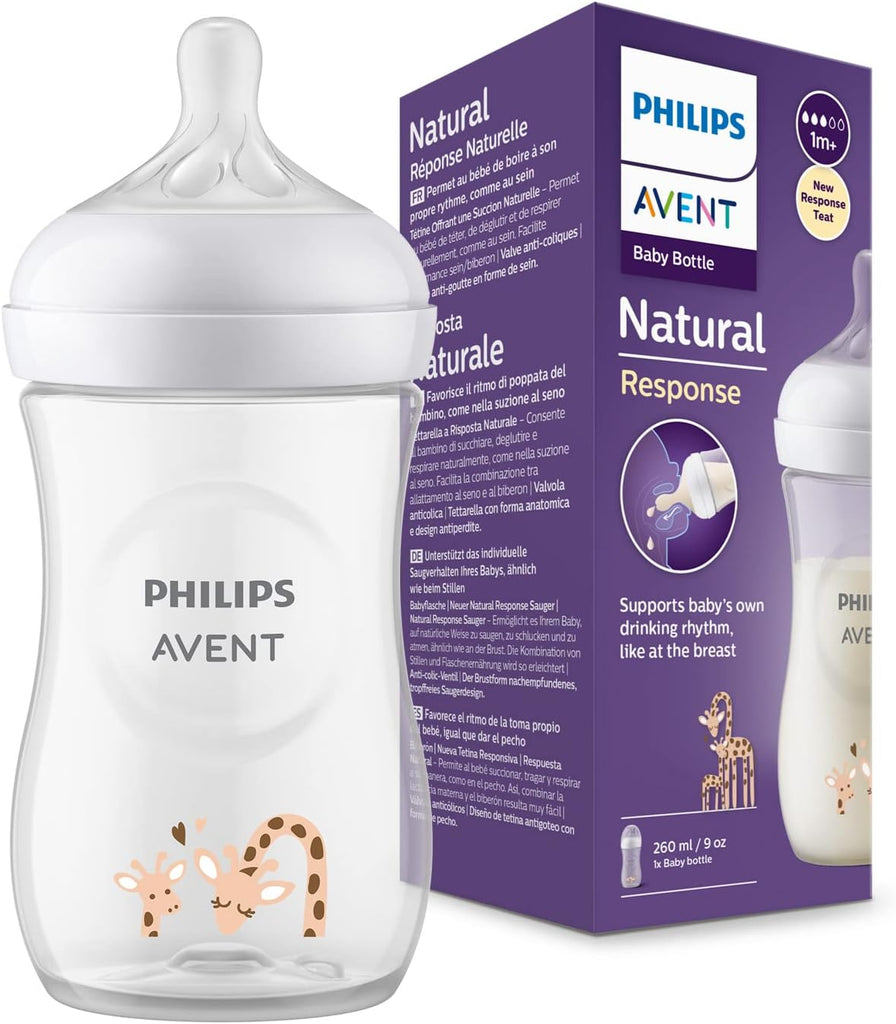 Philips Avent SCY903/66 natural response baby bottle with giraffe pattern in packaging.